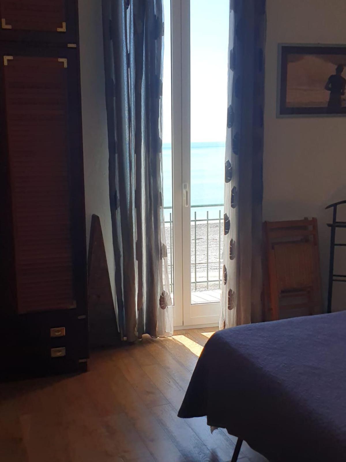 文蒂米利亚La Casa Di Marco公寓 外观 照片